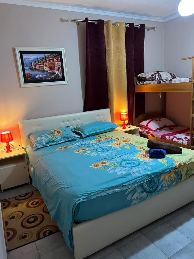 Hotel Ziku ดูร์เรส ภายนอก รูปภาพ