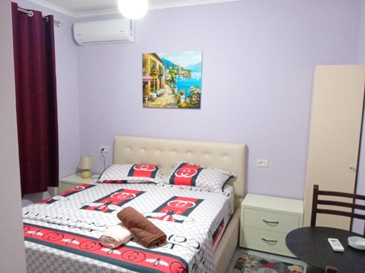 Hotel Ziku ดูร์เรส ภายนอก รูปภาพ